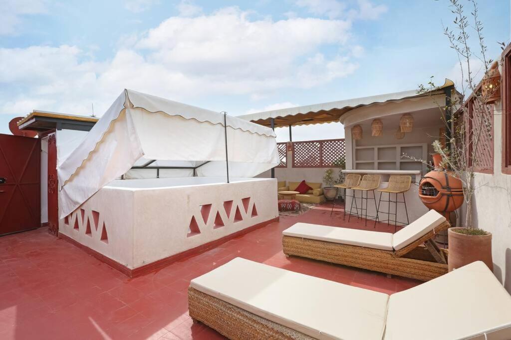 Riad El Khir En Centre Ville Rooftop Et Bassin Marrakesch Exterior foto